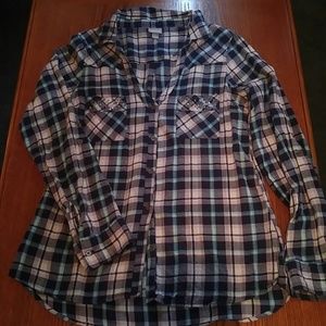 COPY - Adorable flannel button down shirt from Va…